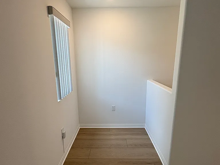 26913 Millerton St — Photo 21