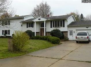 522 Crestview Dr, Ashtabula, OH 44004