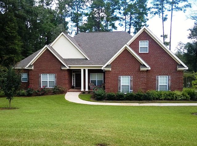 1st image of 518 Oakwood Dr