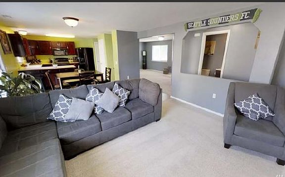 2nd image of 1420 S Husky Dr