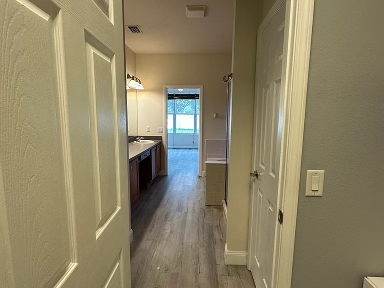 14227 Wake Robin Dr — Photo 27