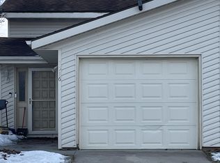 1516 45th St NW, Rochester, MN 55901