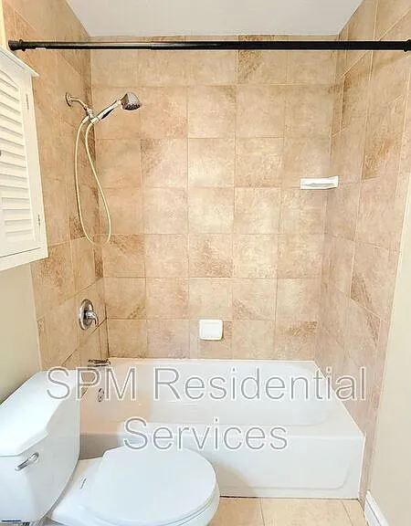 114 Mayberry Ct — Photo 11
