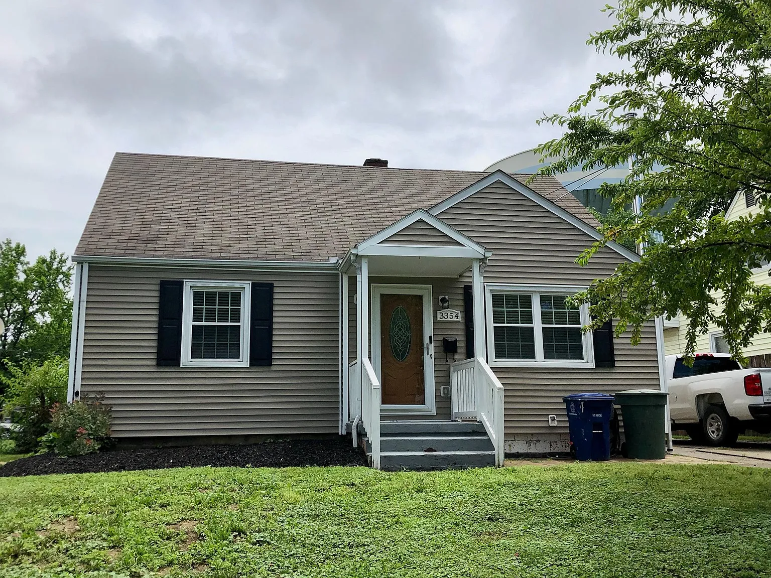 3 bed, 1456 sqft, $2,095 — Photo 1