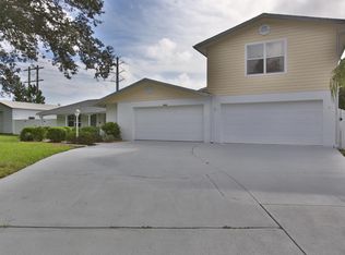 1121 W Willow Run Dr, Port Orange, FL 32129