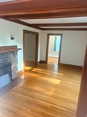 3 bed, 1.0 bath, 1467 sqft, $4,000 — Photo 3