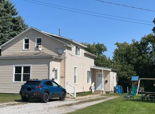 1011 Robinson St #1, Manistee, MI 49660