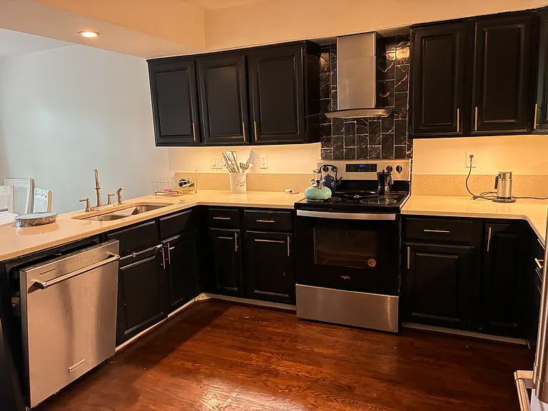 2304 Defoors Ferry Rd NW — Photo 17
