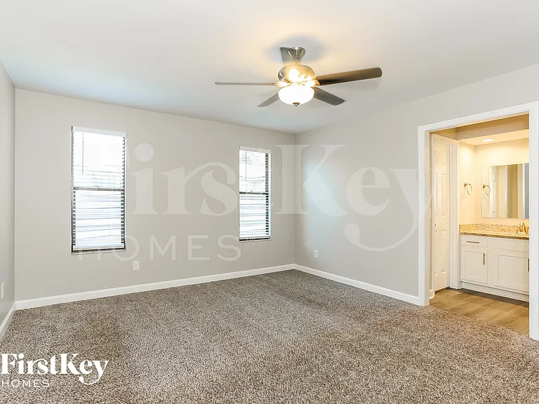 10771 Knottingby Dr — Photo 10