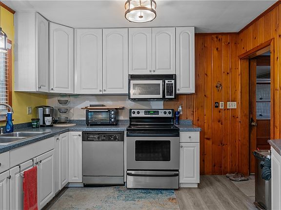 5th image of 8430 Boston State Rd