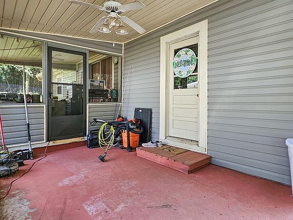 3rd image of 85 Elk River Shores Dr