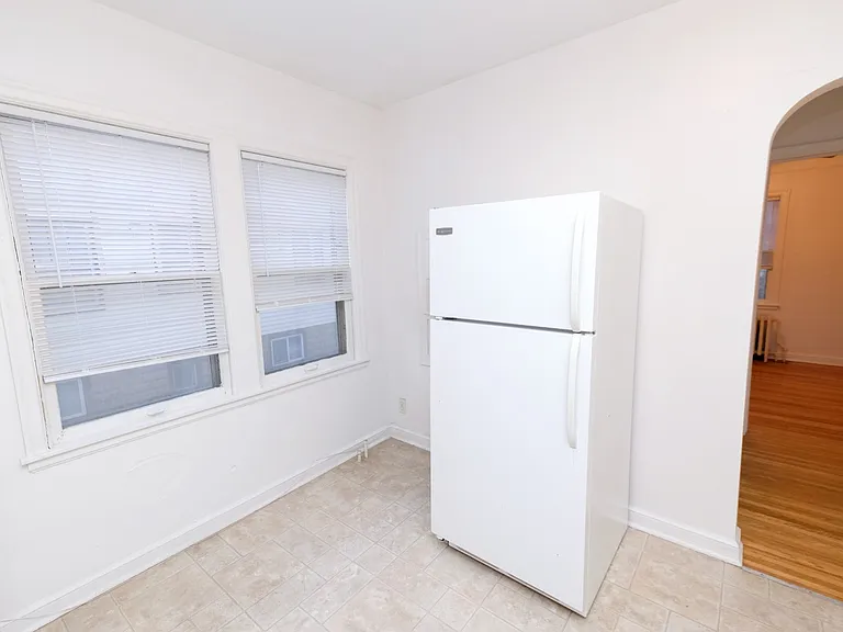 Virginia Flats — Photo 15