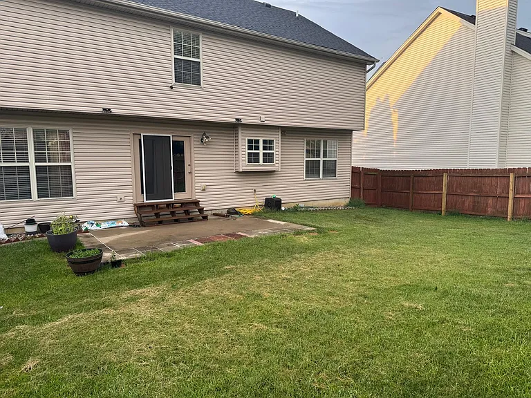 10916 Collington Dr — Photo 33