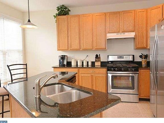 4th image of 322 Rockmeade Dr