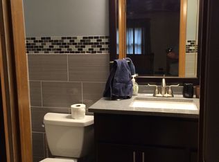 1408 Meadowlane Ave, Racine, WI 53406