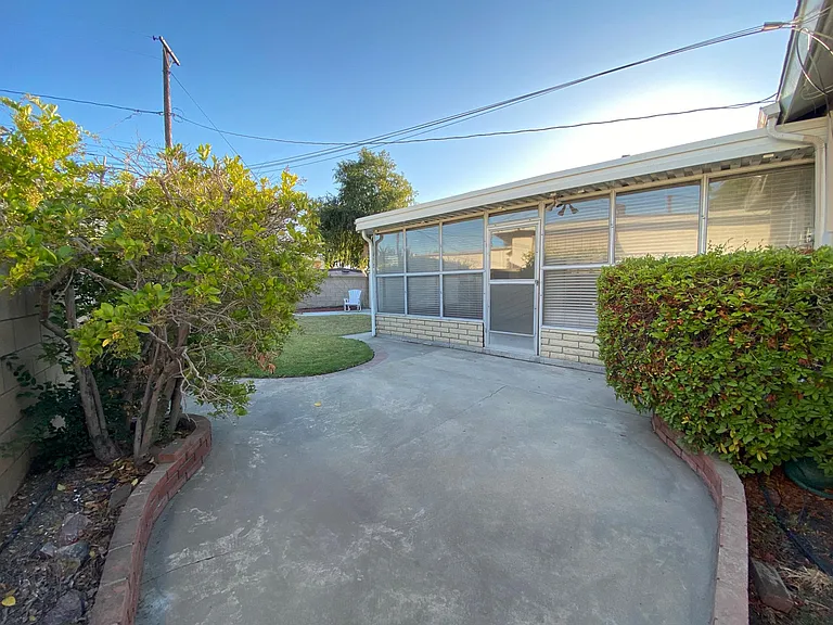 5820 E Oakbrook St — Photo 23