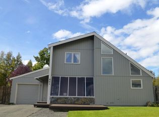 541 Ledora Cir, Anchorage, AK 99515