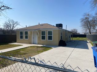 32447 Lincoln Rd, Visalia, CA 93291