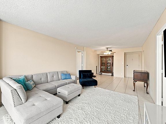 3rd image of 531 N Ocean Boulevard #505