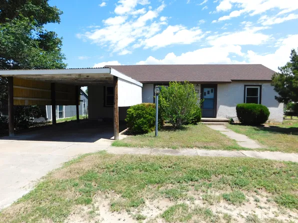523 W 5th St, Muleshoe, TX 79347