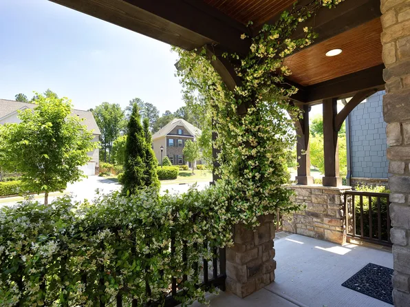 229 Keythorpe Ln, Cary, NC 27519
