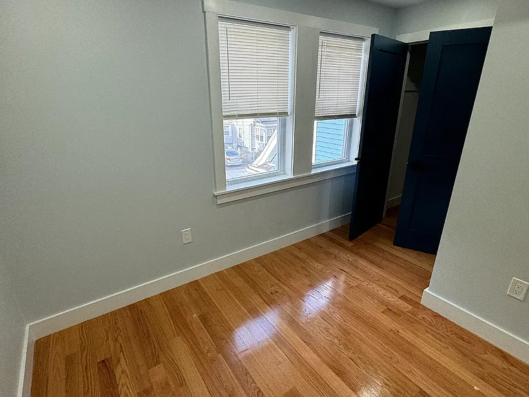 18 Montclair Ave #3 — Photo 11