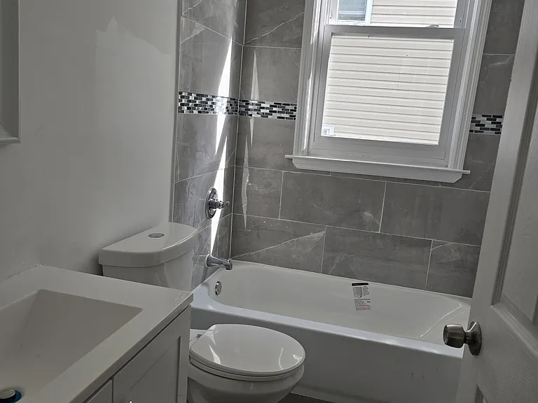 782 Bergen St #1 — Photo 18