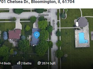 701 Chelsea Dr, Bloomington, IL