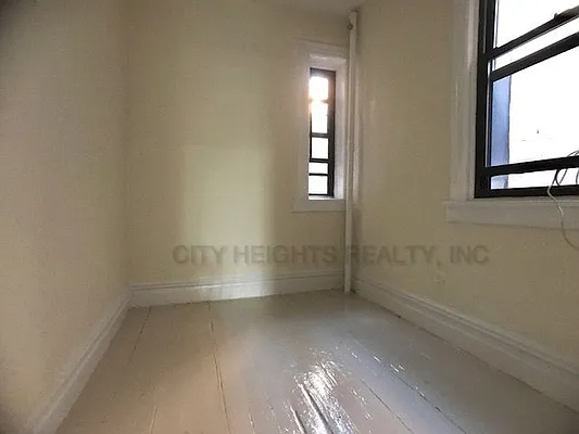 Rented by City Heights Realty | media 23