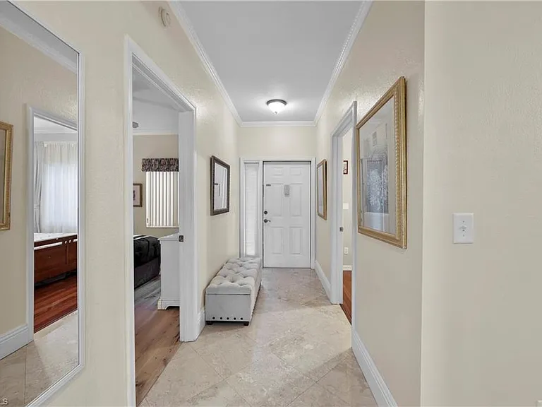 7622 Pebble Creek Cir #102 — Photo 20