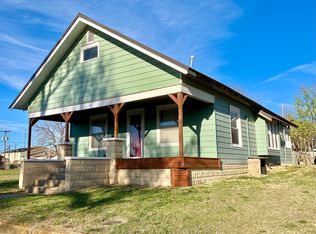 200 N 4th St, Tonkawa, OK 74653
