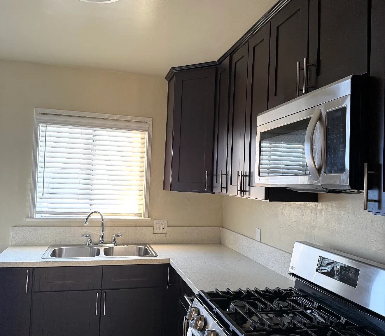 1 bed, 650 sqft, $2,150 — Photo 1