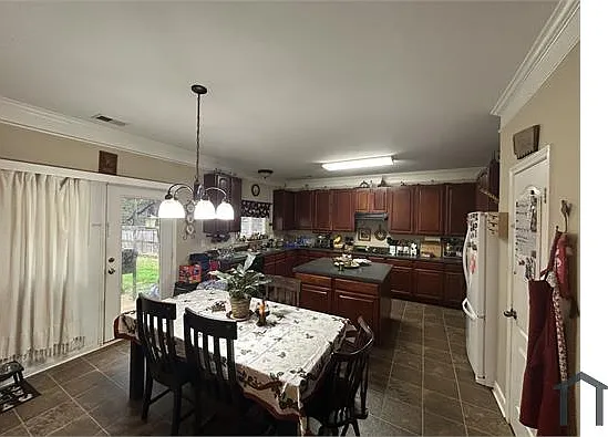 4348 Stone Mountain Dr — Photo 7