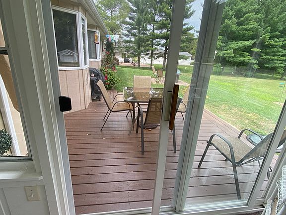 3rd image of 4404 Mary Todd Rd