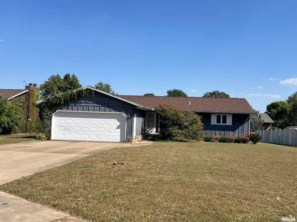 700 Taylor St, Morton, IL 61550