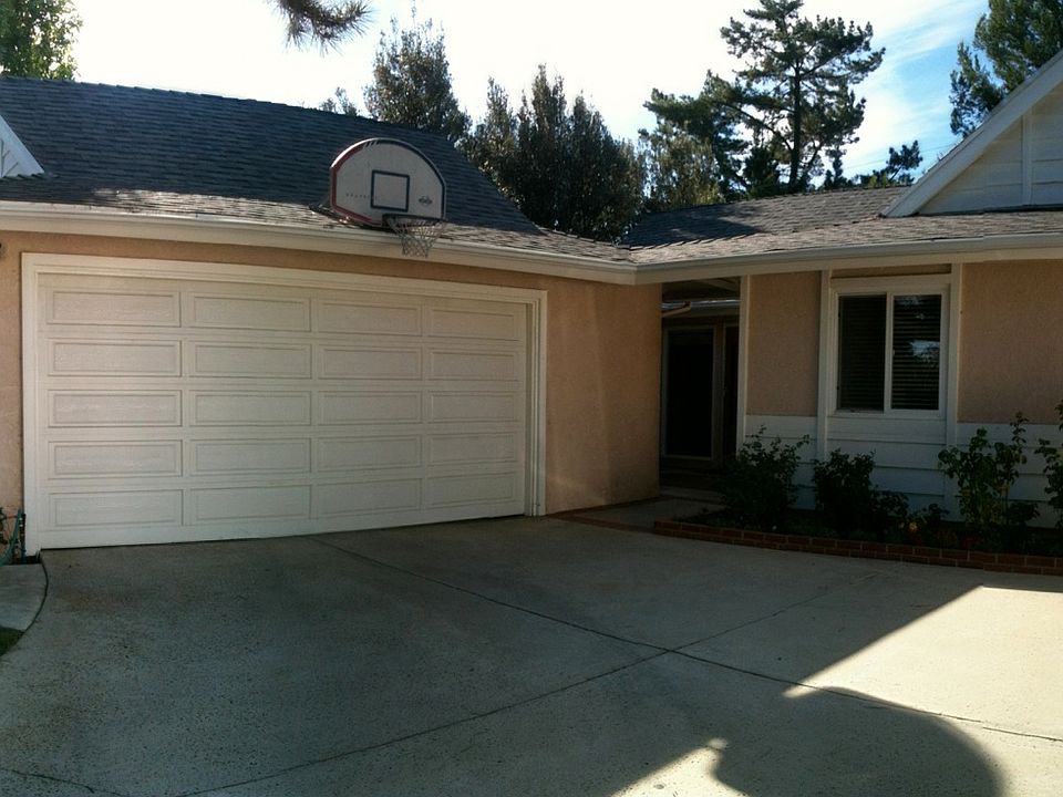 1st image of 2131 Young Ave