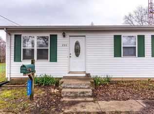 355 S High St, Austin, IN 47102