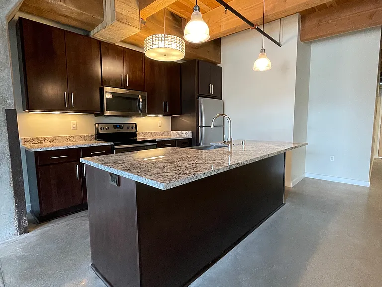 River Place Lofts — Photo 68