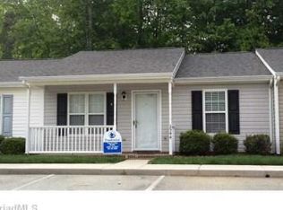 2544 Ambassador Ct, High Point, NC 27265
