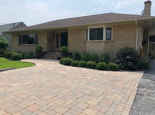 690 Union Rd, West Seneca, NY 14224