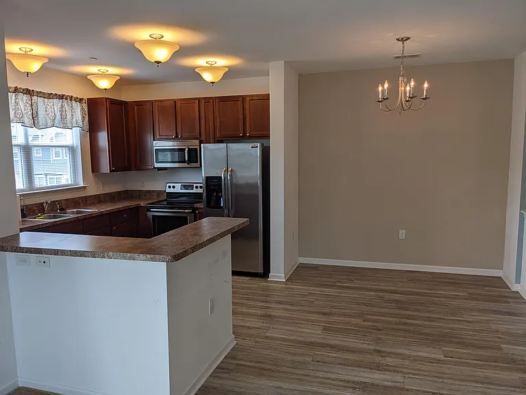 4316 Hillingdon Bnd #207 — Photo 7