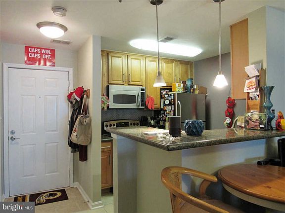 3rd image of 3176 Summit Square Dr #4-A4