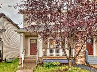 351 Secord Blvd NW, Edmonton, AB T5T3Y6