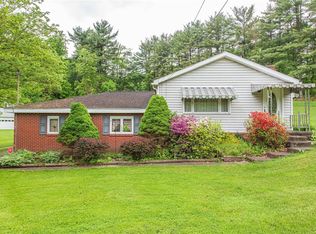 532 Spruce Hollow Rd, Vandergrift, PA 15690