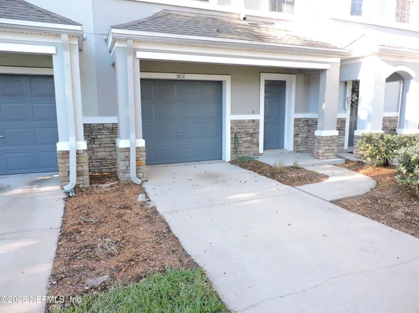 5831 PARKSTONE CROSSING Drive, Jacksonville, FL 32258