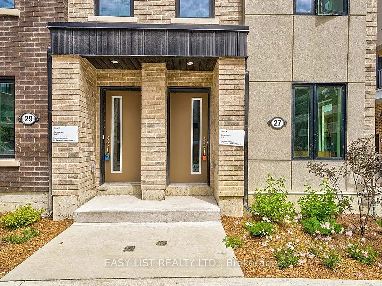 27 Spruce Pines Cres — Photo 2