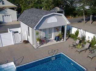 217 Trenton Ave, Point Pleasant Beach, NJ 08742