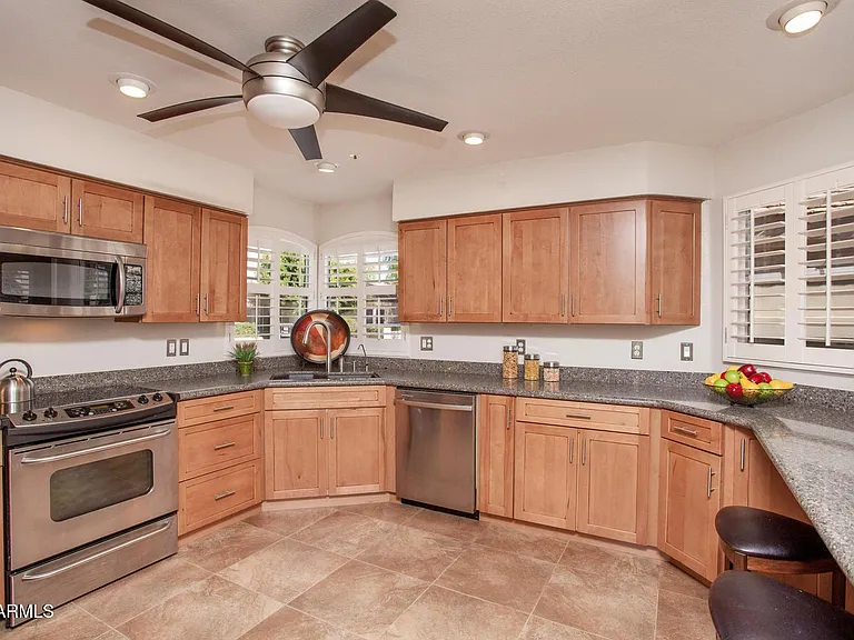 7771 E Foxmore Ln — Photo 8