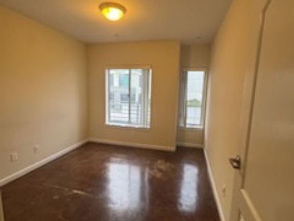 4th image of 436 Clementina St APT 502