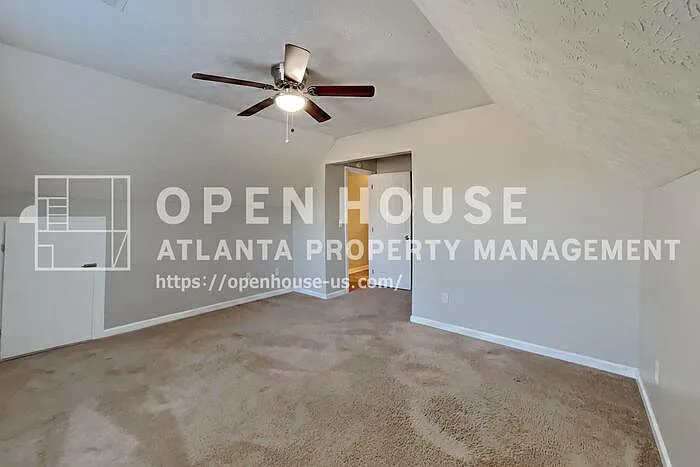 610 Wildberry Trce — Photo 11